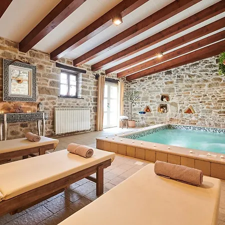 Lovely Rustic Katarina With 2 Pools Villa