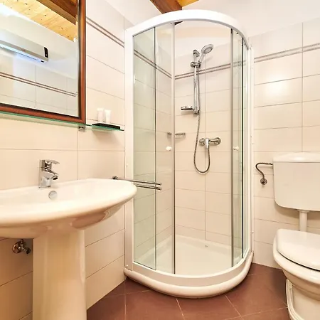 Lovely Rustic Katarina With 2 Pools Villa *