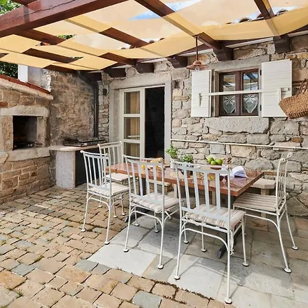 Lovely Rustic Katarina With 2 Pools *