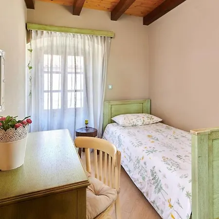Lovely Rustic Katarina With 2 Pools Gracisce